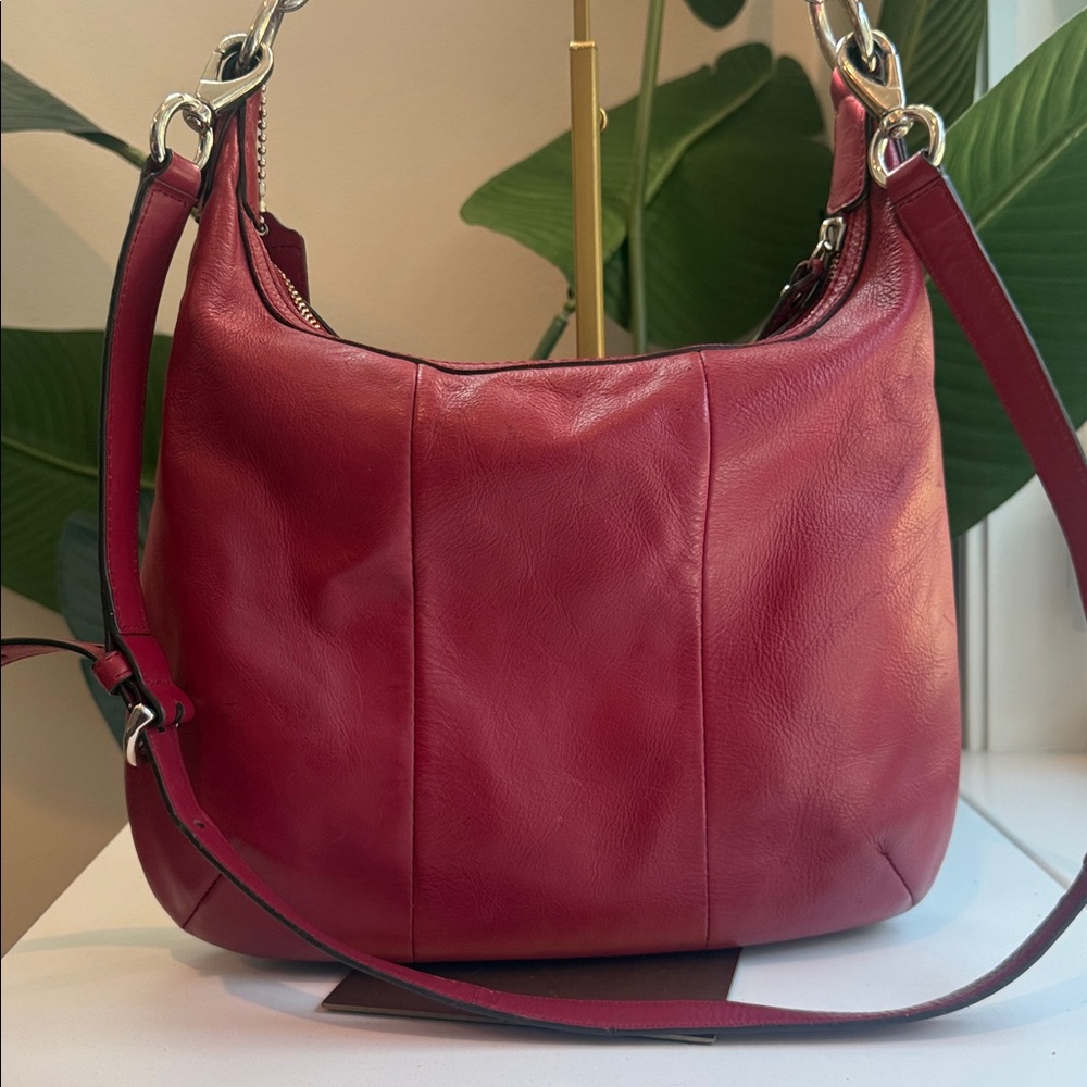 Coach ‘Kristin Woven Leather Hobo’ - Picture 13 of 13